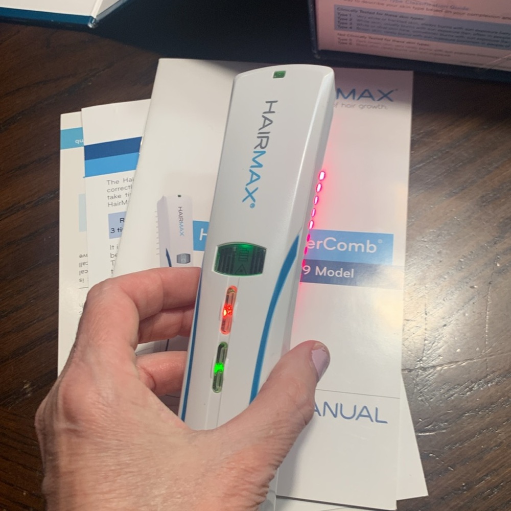 Hairmax Laser light for hair growth - Picture 11 of 17